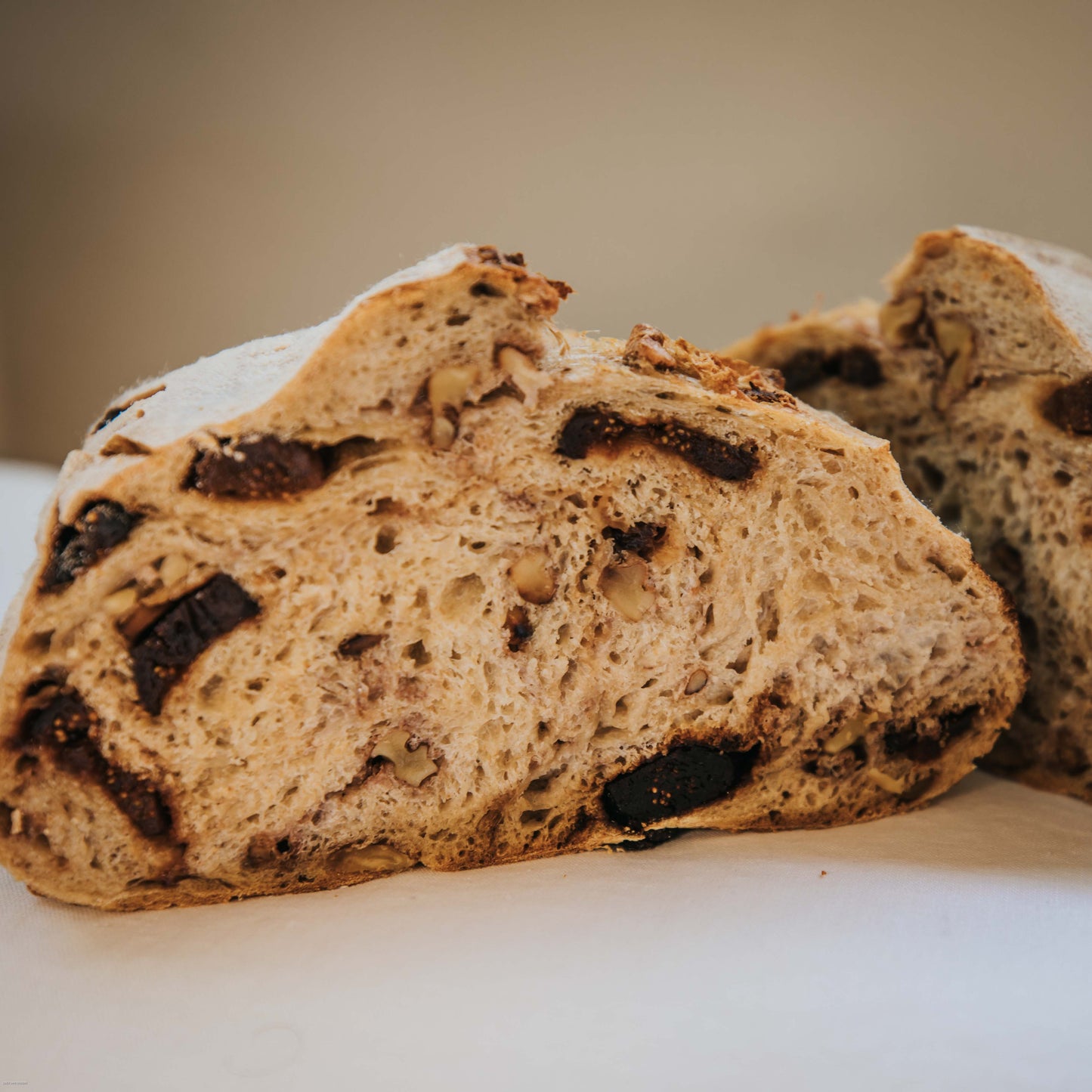 FIG & WALNUT SOURDOUGH