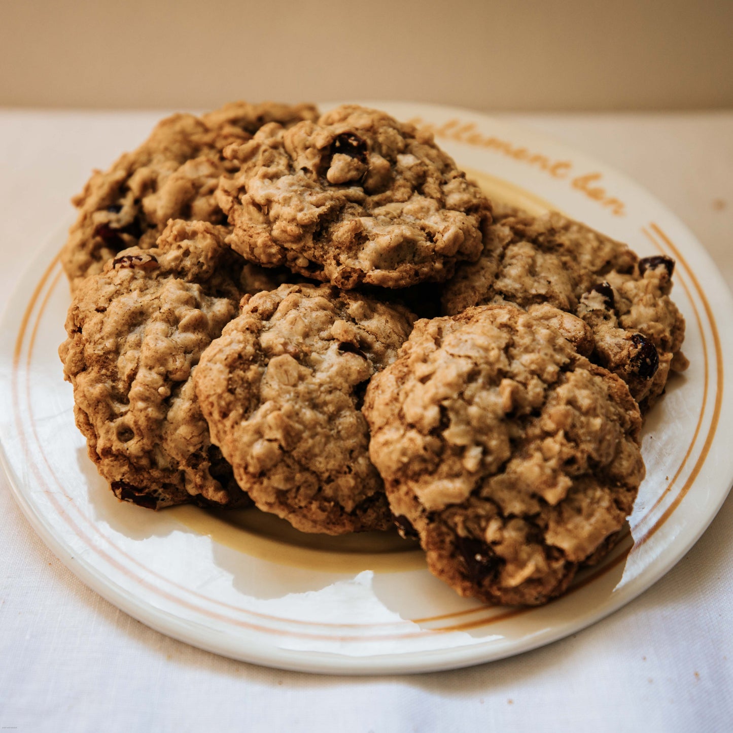 BROWN BUTTER SOURDOUGH OATMEAL COOKIES