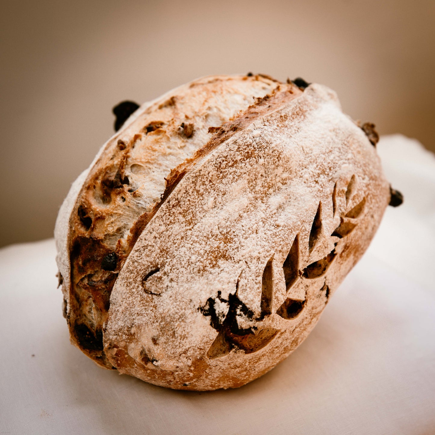 FIG & WALNUT SOURDOUGH